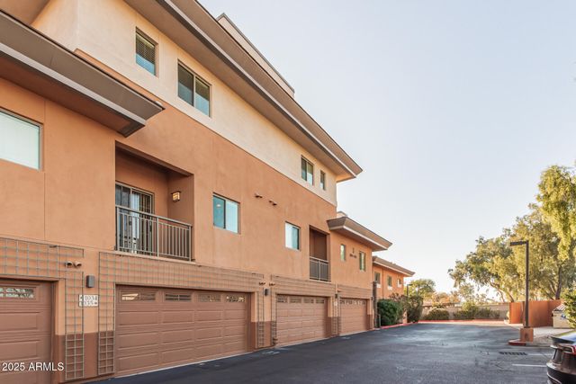 6940 E COCHISE Road 1035, Paradise Valley, AZ 85253