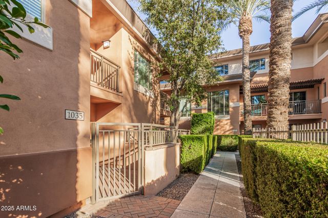 6940 E COCHISE Road 1035, Paradise Valley, AZ 85253