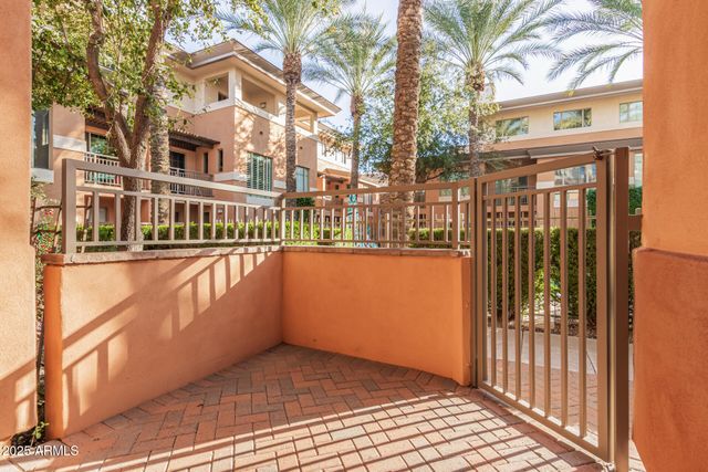 6940 E COCHISE Road 1035, Paradise Valley, AZ 85253