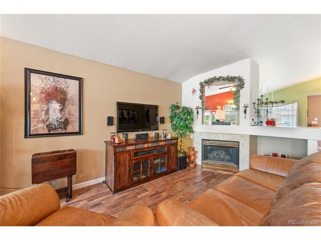 103 Red Oak Ct, Erie, CO 80516