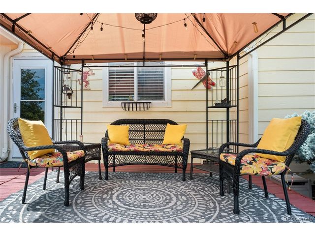 103 Red Oak Ct, Erie, CO 80516