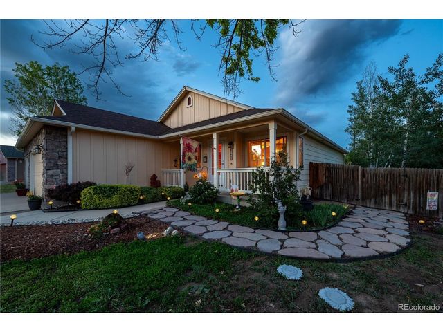 103 Red Oak Ct, Erie, CO 80516