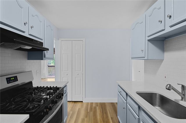130 Fordson Avenue 7, Cranston, RI 02910