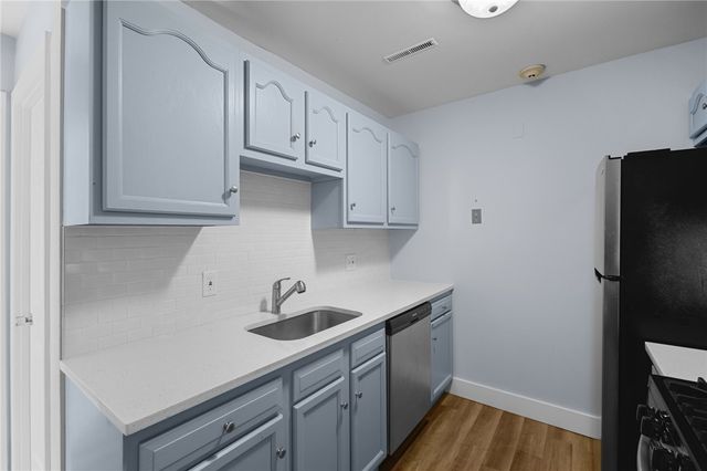 130 Fordson Avenue 7, Cranston, RI 02910