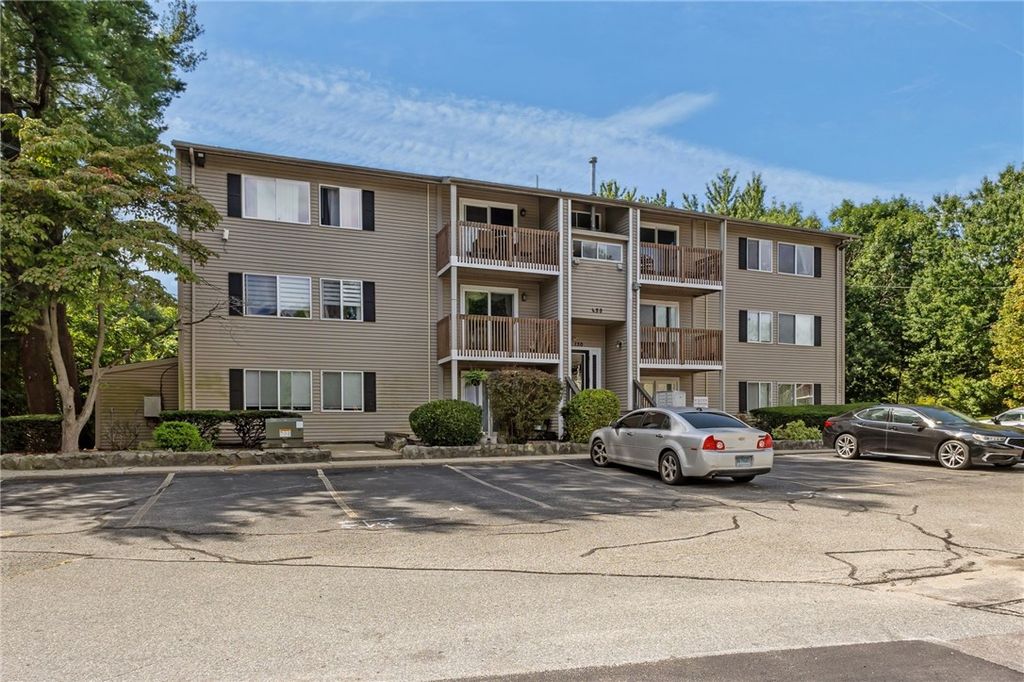 130 Fordson Avenue 7, Cranston, RI 02910