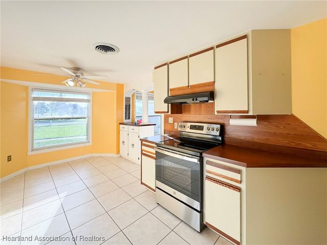 341 S Sun N Lakes Boulevard, Lake Placid, FL 33852