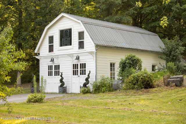 265 New York 385, Athens, NY 12015
