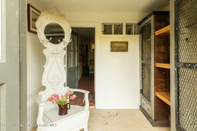 265 New York 385, Athens, NY 12015