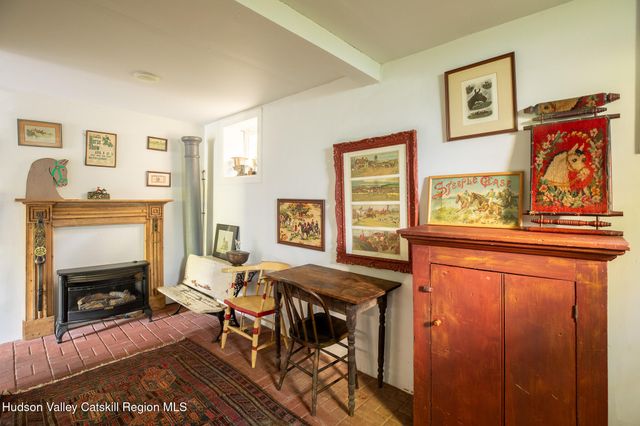 265 New York 385, Athens, NY 12015