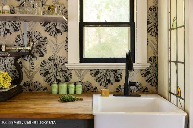 265 New York 385, Athens, NY 12015