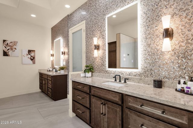 14402 E WETHERSFIELD Road, Scottsdale, AZ 85259