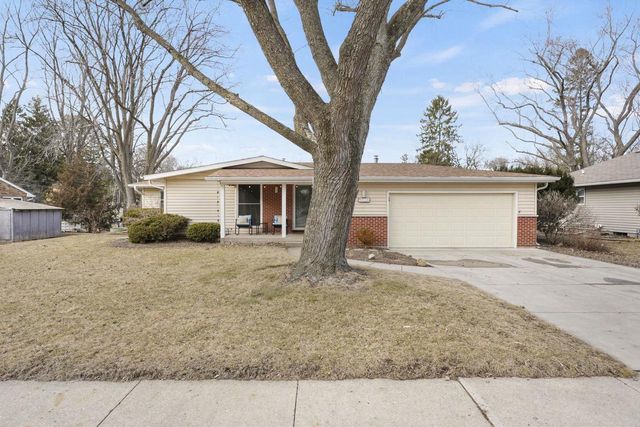 5526 Englewood Road, Madison, WI 53705