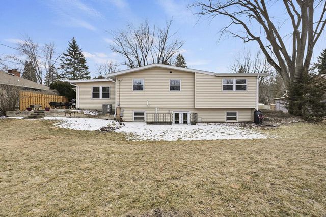 5526 Englewood Road, Madison, WI 53705