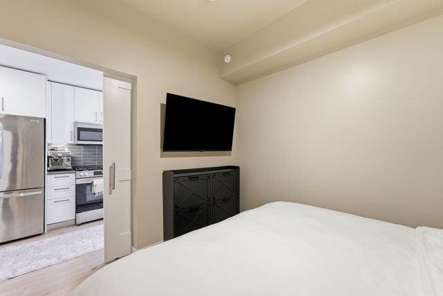 1212 Demonbreun St Apt 1506, Nashville, TN 37203
