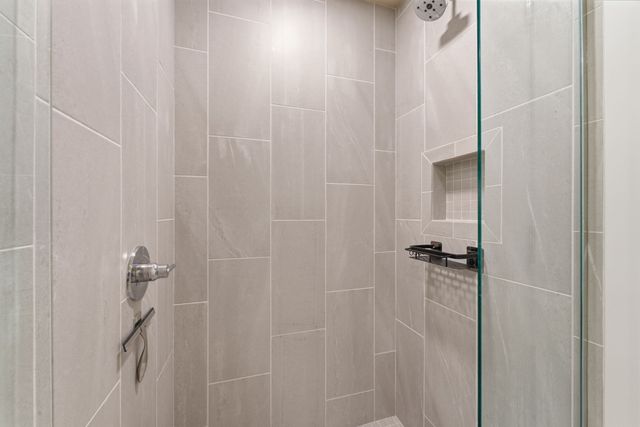 1212 Demonbreun St Apt 1506, Nashville, TN 37203