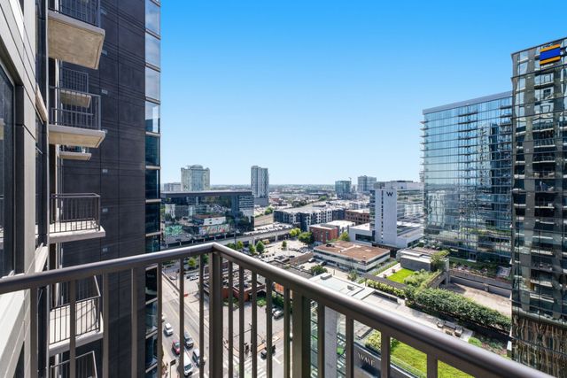 1212 Demonbreun St Apt 1506, Nashville, TN 37203