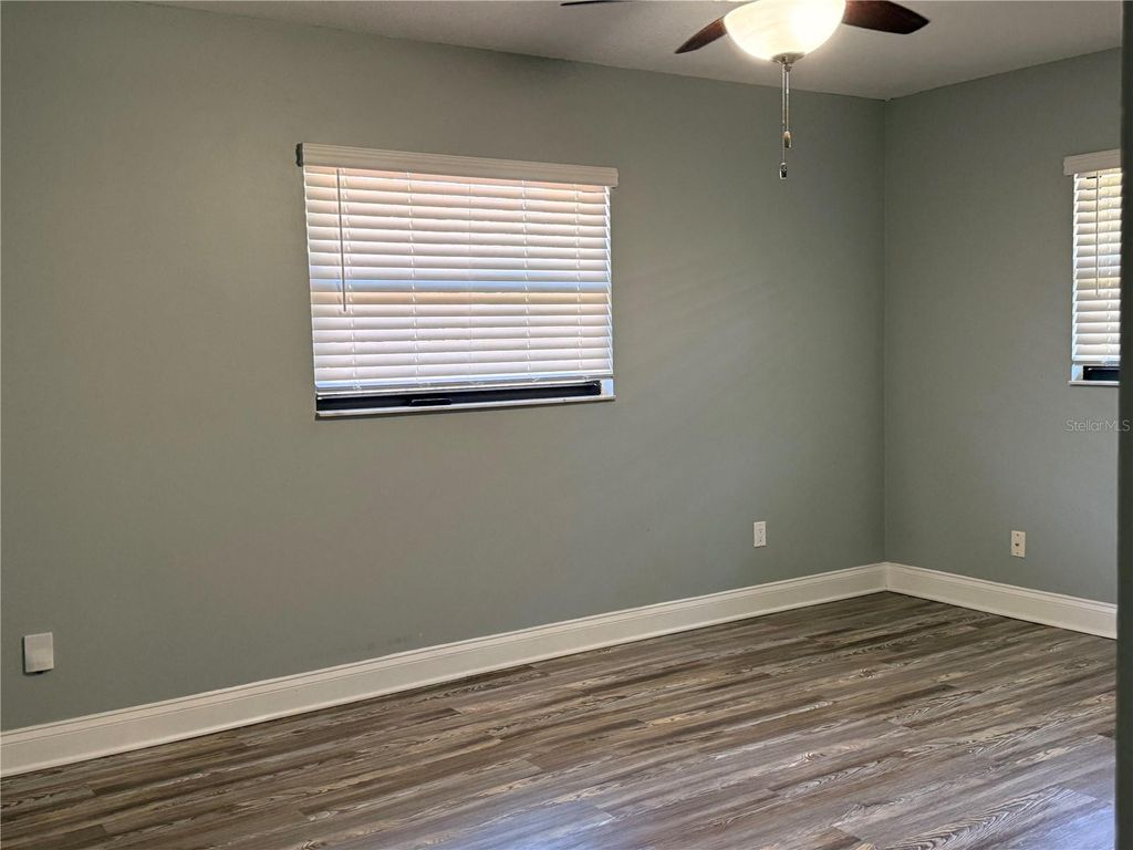 Image 34 of property listing at 1617 GREEN MEADOW LANE, Orlando, FL 32825