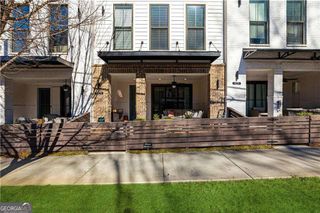 1829 La Dawn Lane NW, Atlanta, GA 30318