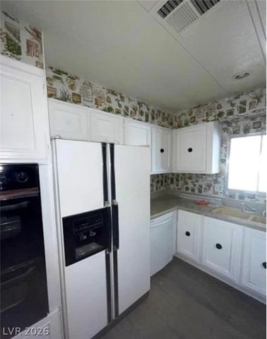 4575 Stemrose Way, Las Vegas, NV 89122