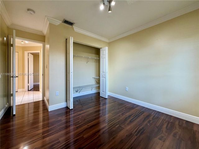 15021 SW 141st Ln, Miami, FL 33196