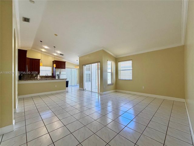 15021 SW 141st Ln, Miami, FL 33196