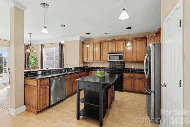 13556 Aldenbrook Drive, Huntersville, NC 28078