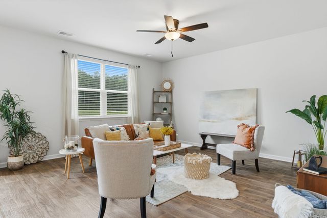 162 Oakwood Boulevard, Summerville, SC 29486