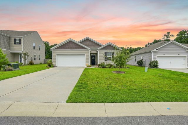 162 Oakwood Boulevard, Summerville, SC 29486