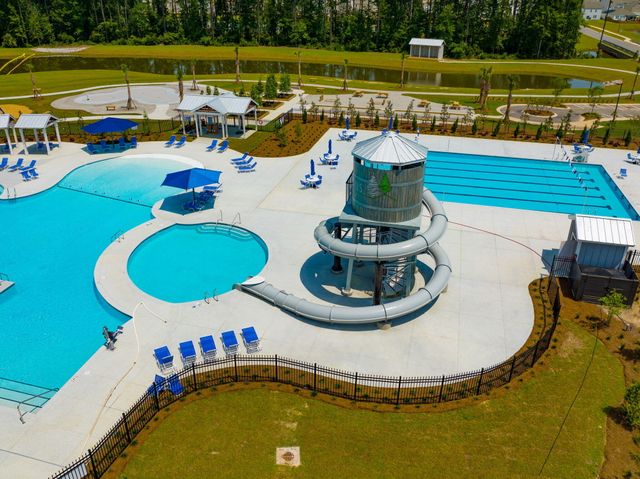 162 Oakwood Boulevard, Summerville, SC 29486