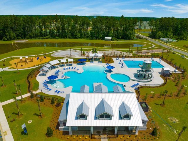 162 Oakwood Boulevard, Summerville, SC 29486