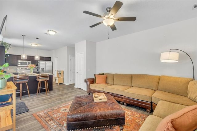 276 Brightleaf Circle, Hinesville, GA 31313