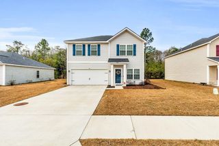 276 Brightleaf Circle, Hinesville, GA 31313