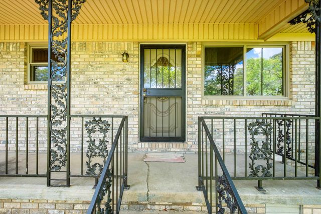 2725 Midland Road, Alexander, AR 72002