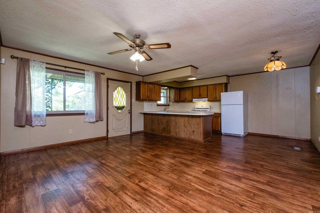 2725 Midland Road, Alexander, AR 72002