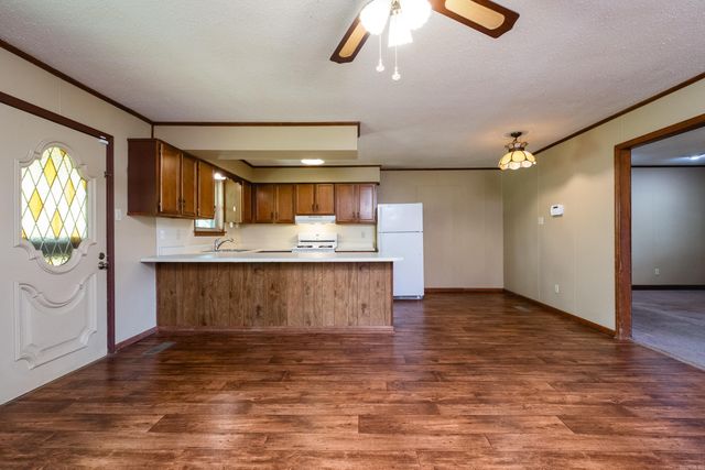 2725 Midland Road, Alexander, AR 72002