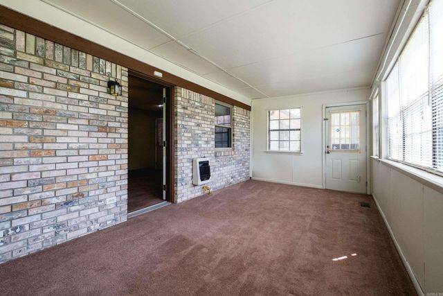 2725 Midland Road, Alexander, AR 72002