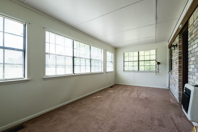 2725 Midland Road, Alexander, AR 72002