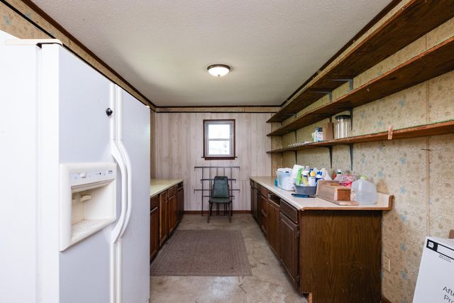 2725 Midland Road, Alexander, AR 72002