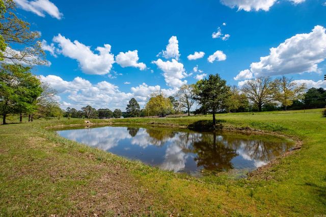 2725 Midland Road, Alexander, AR 72002