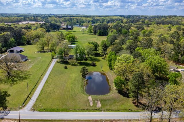 2725 Midland Road, Alexander, AR 72002