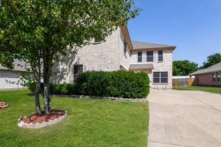 324 Bob White Drive, Red Oak, TX 75154