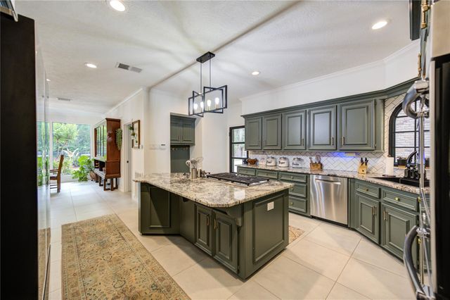 15307 Brandonwood Place, Houston, TX 77069