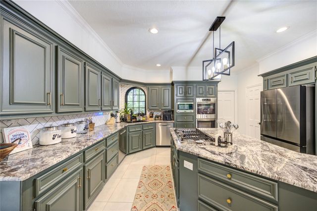 15307 Brandonwood Place, Houston, TX 77069