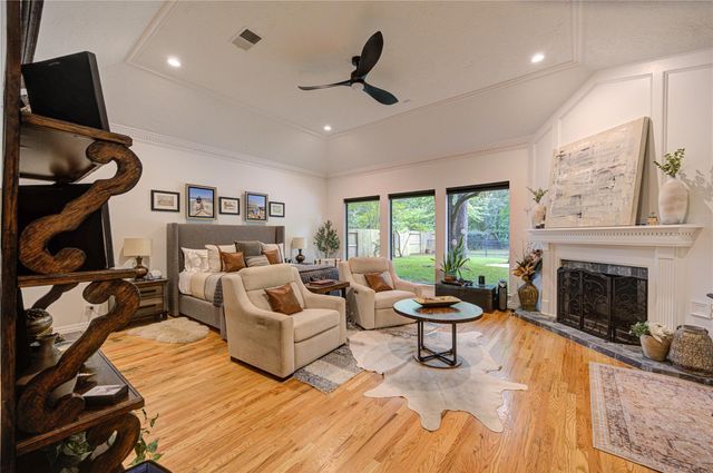 15307 Brandonwood Place, Houston, TX 77069