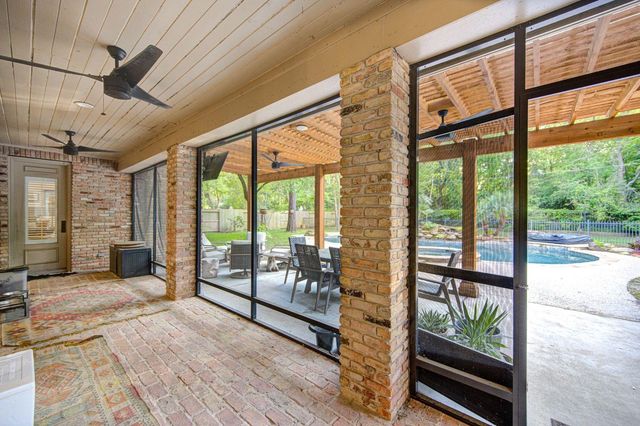 15307 Brandonwood Place, Houston, TX 77069