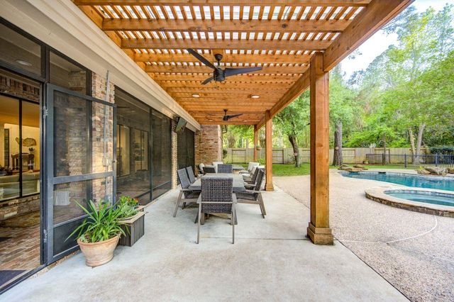 15307 Brandonwood Place, Houston, TX 77069