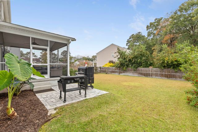 6008 Begonia Way, Hanahan, SC 29410