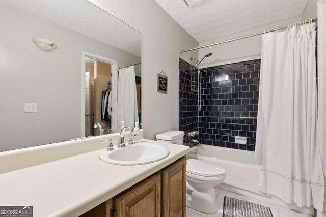 4012 Woodridge Way, Tucker, GA 30084