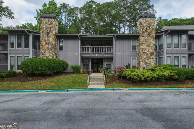 4012 Woodridge Way, Tucker, GA 30084