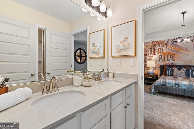2804 Niblick Green Loop, Snellville, GA 30039